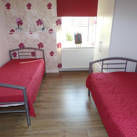Ferienwohnung Am Greifswalder Bodden Wieck Ngoại thất bức ảnh